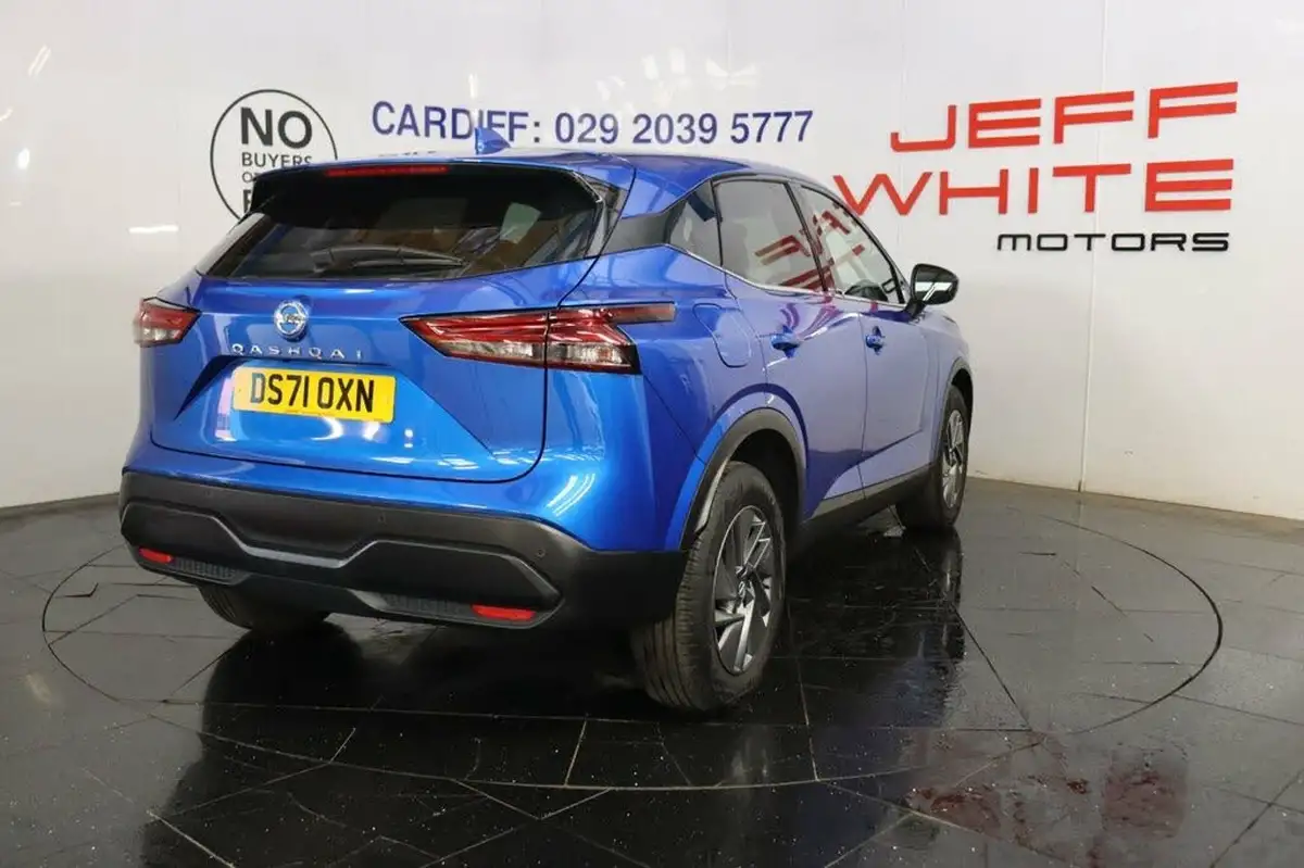 2022-nissan-qashqai-13-dig-t-acenta-premium-140ps-big-4