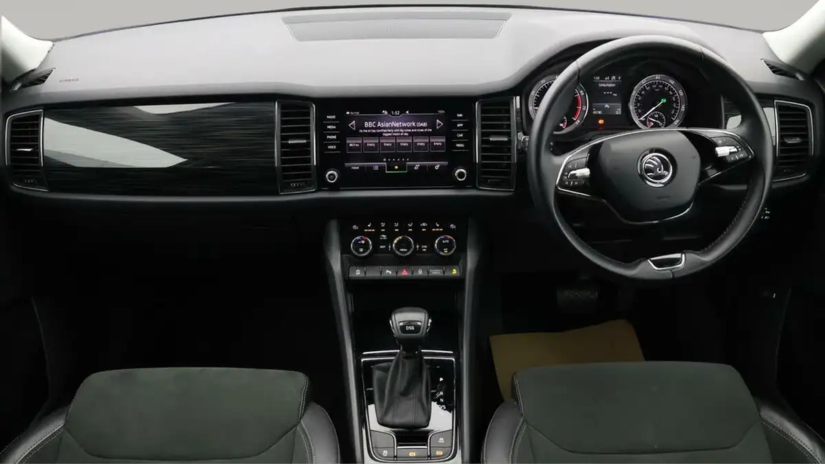 2021-skoda-kodiaq-15-tsi-se-l-dsg-big-12