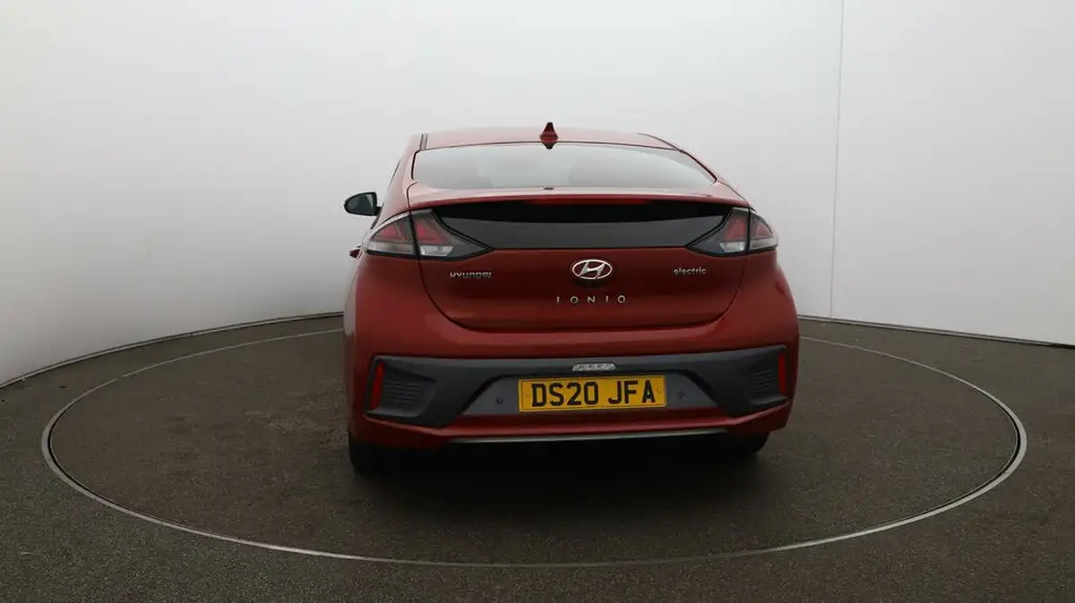 2020-hyundai-ioniq-e-premium-se-electric-100kw-big-52