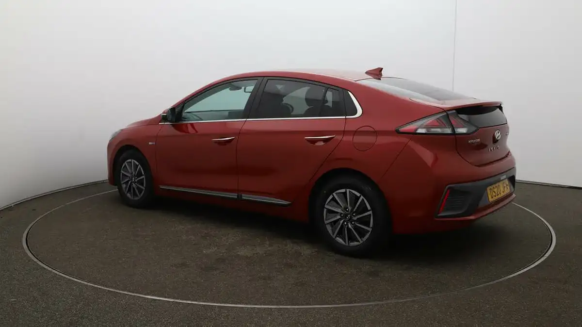 2020-hyundai-ioniq-e-premium-se-electric-100kw-big-28