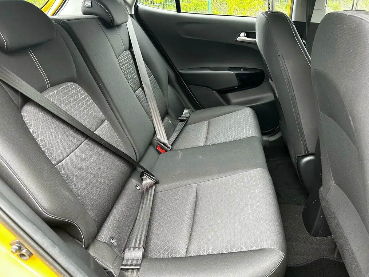 2023-kia-picanto-10-3-big-10