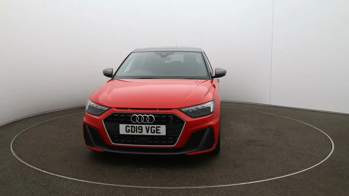 2019-audi-a1-20-40-tfsi-s-line-competition-big-24