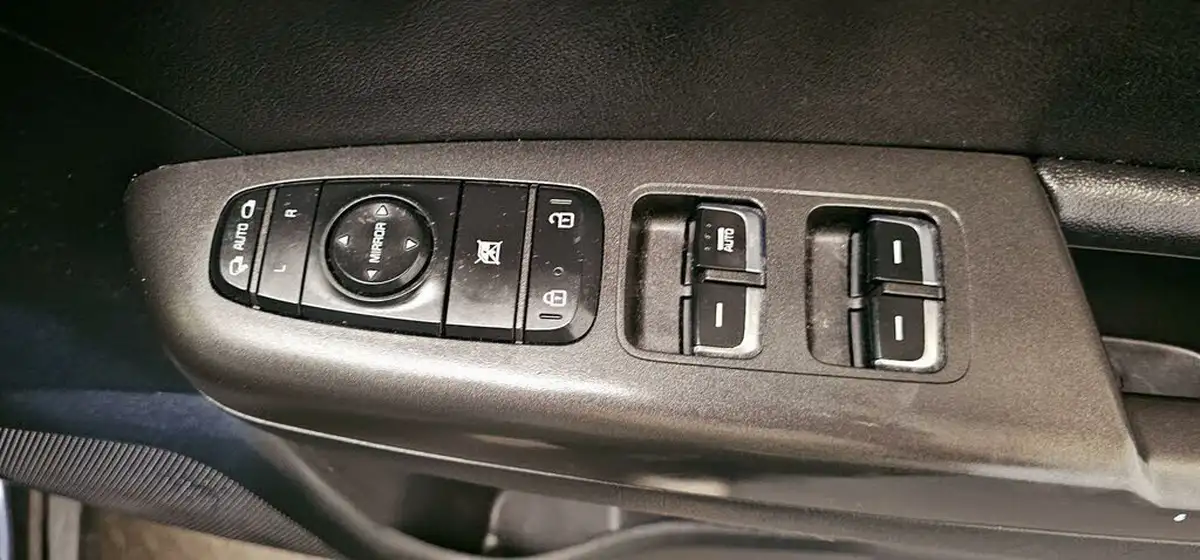 2017-kia-sportage-16-gdi-2-big-11