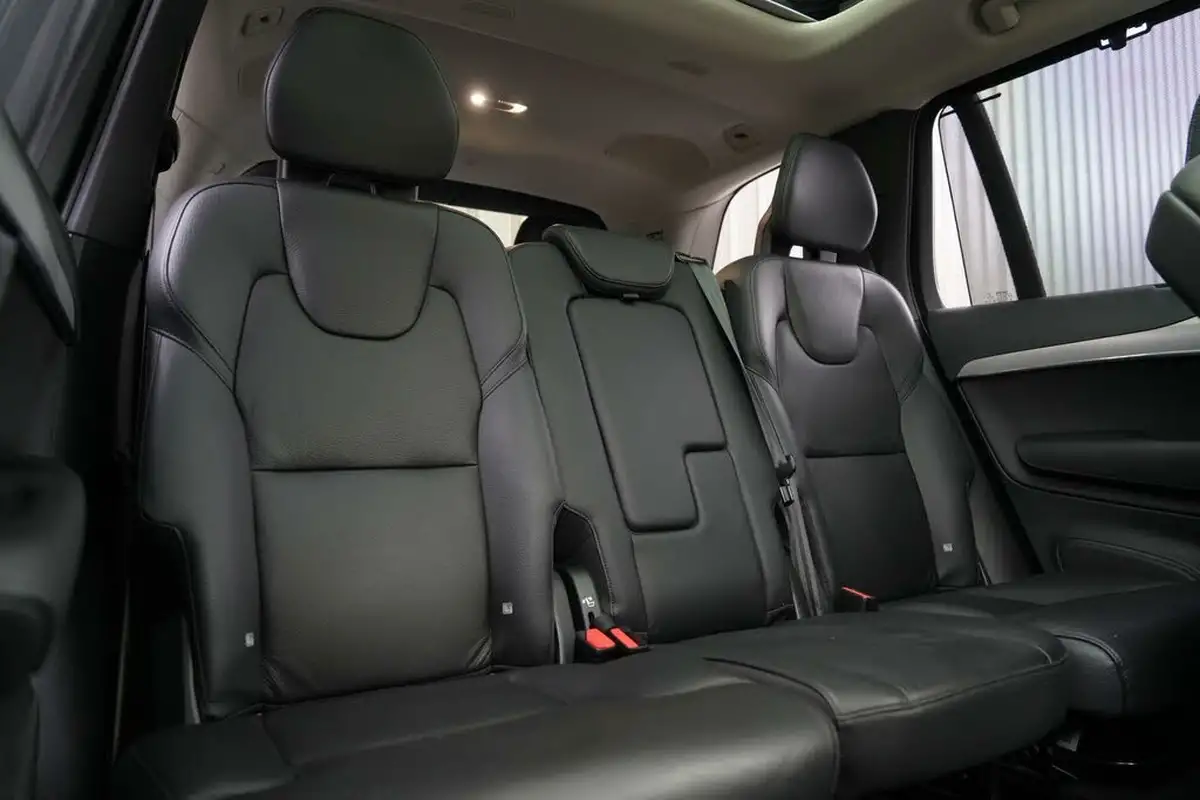 2022-volvo-xc90-20td-b5-momentum-big-13