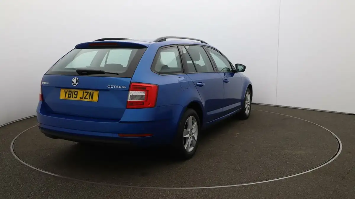 2019-skoda-octavia-10-tsi-se-estate-dsg-big-48