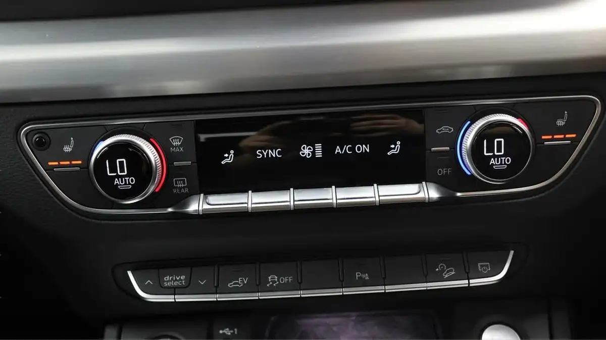 2021-audi-q5-20-50-tfsi-e-s-line-station-wagon-big-11
