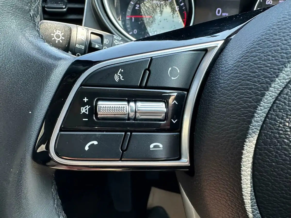 2020-kia-ceed-10-t-gdi-2-hatchback-big-21