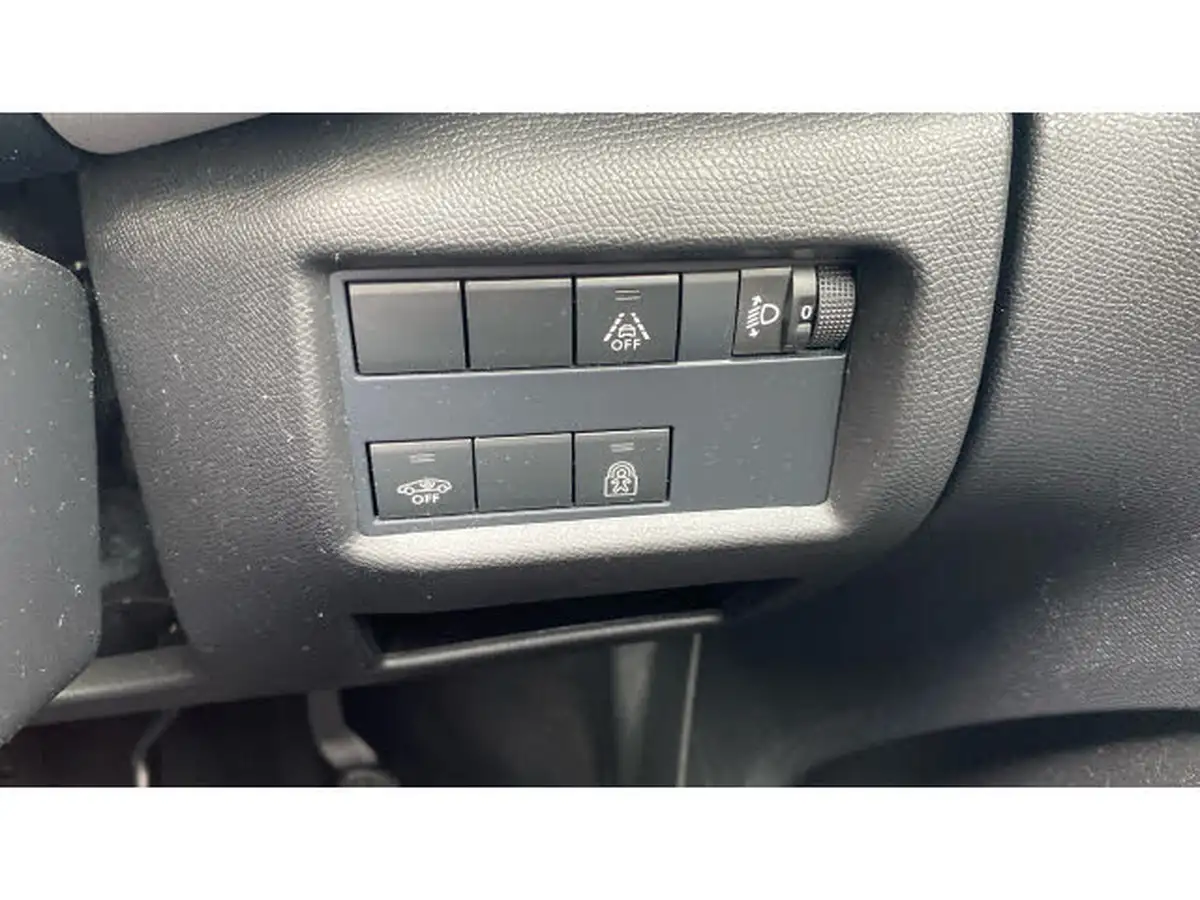 2021-citroen-c5-aircross-12-puretech-flair-big-21