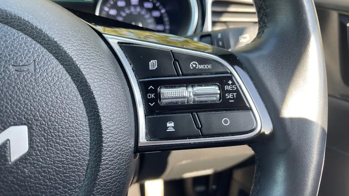 2022-kia-xceed-16-gdi-3-big-29