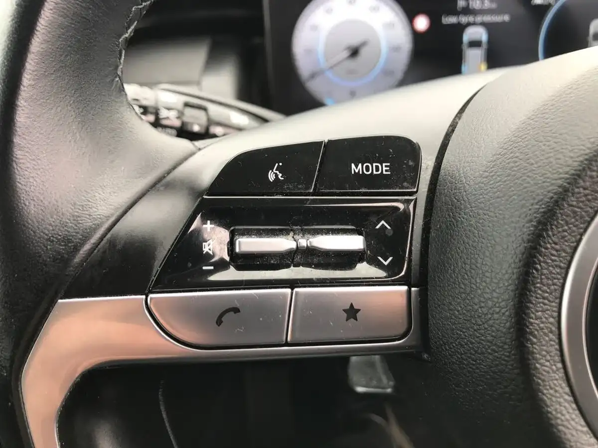 2022-hyundai-tucson-16-t-gdi-se-connect-150ps-big-23