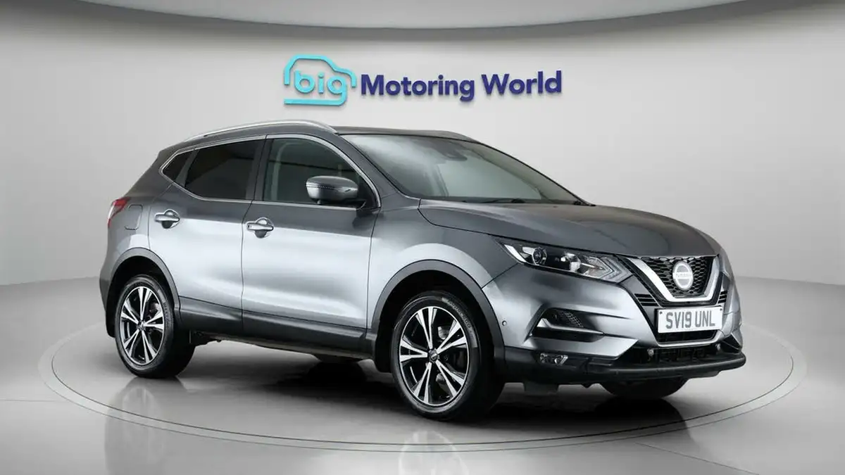 2019-nissan-qashqai-13-dig-t-n-connecta-140ps-big-1