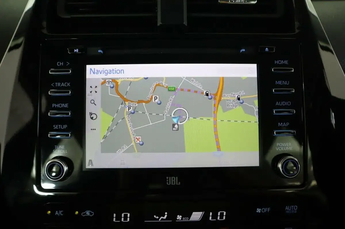 2019-toyota-prius-18-vvt-i-excel-cvt-big-34