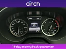 2017-infiniti-q30-16-business-executive-156ps-dct-small-12