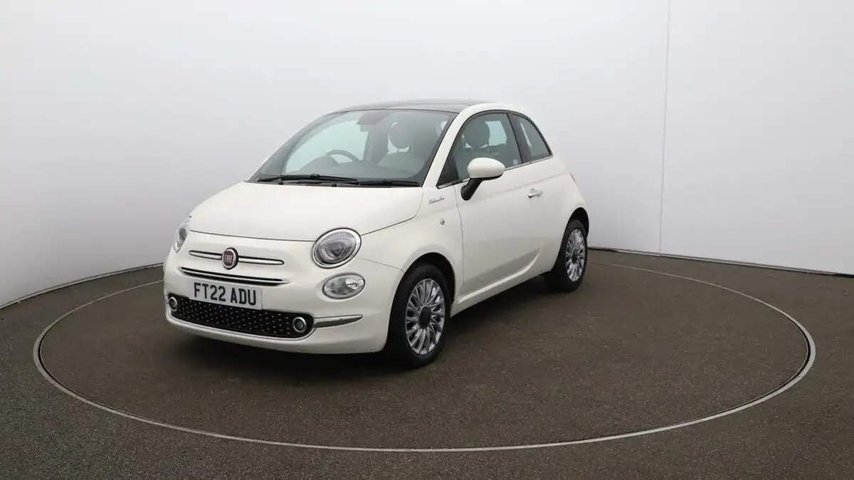 2022-fiat-500-10-dolcevita-big-28
