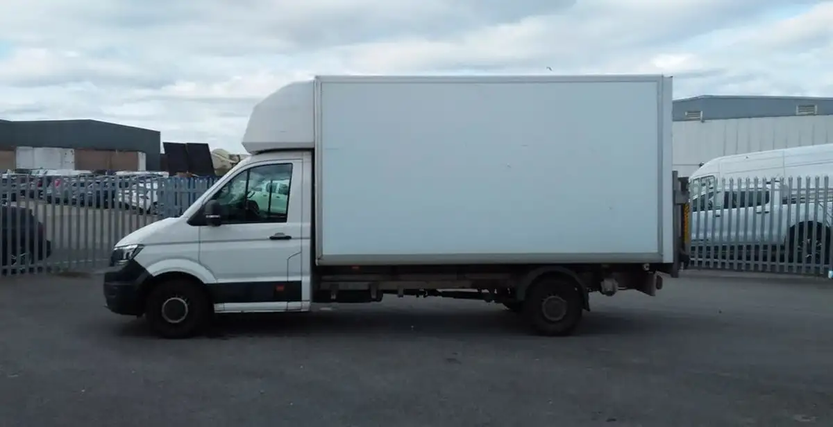 2020-volkswagen-crafter-20tdi-cr35-lwb-startline-140pseu6dt-e-rwd-chassis-cab-big-5
