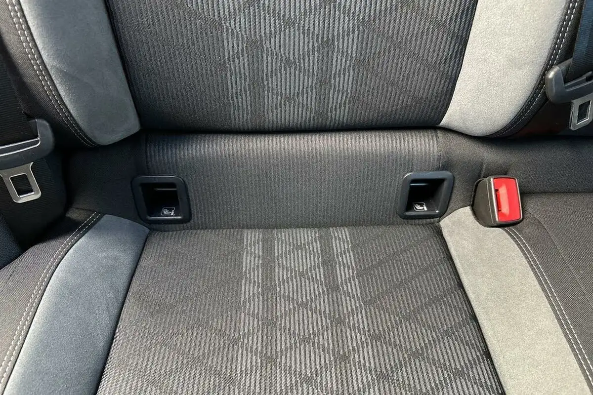 2022-volkswagen-taigo-10-tsi-r-line-dsg-big-25