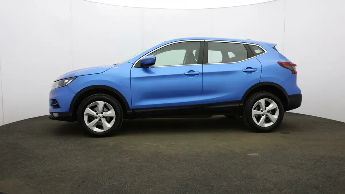 2019-nissan-qashqai-15dci-acenta-premium-17in-alloys-dct-big-60