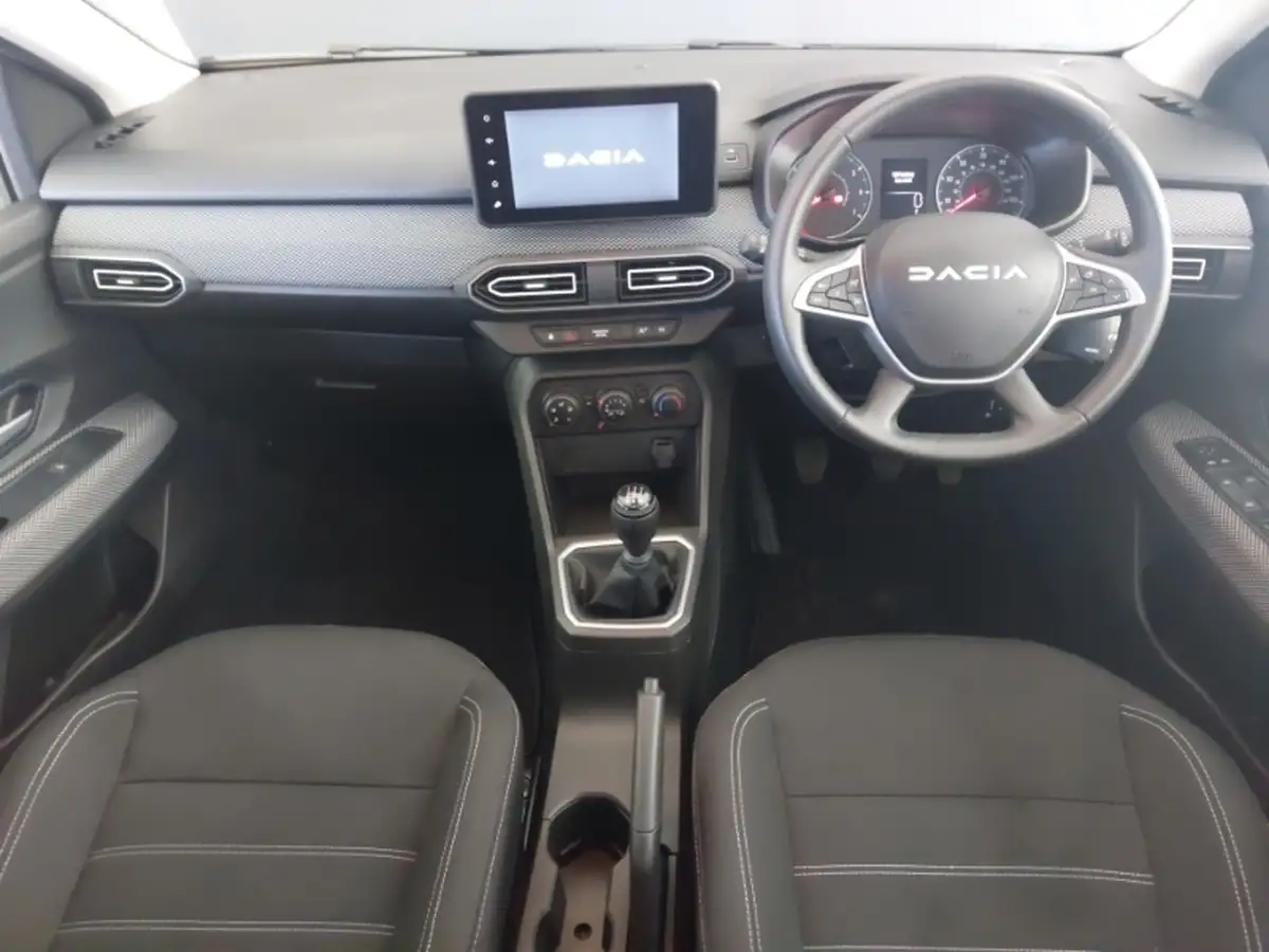 2023-tesla-model-y-e-rwd-big-2