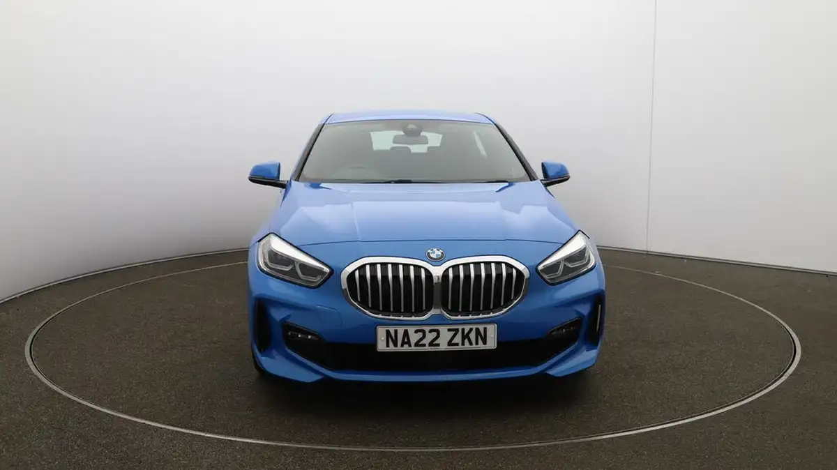 2022-bmw-1-series-15-118i-m-sport-lcp-dct-big-32