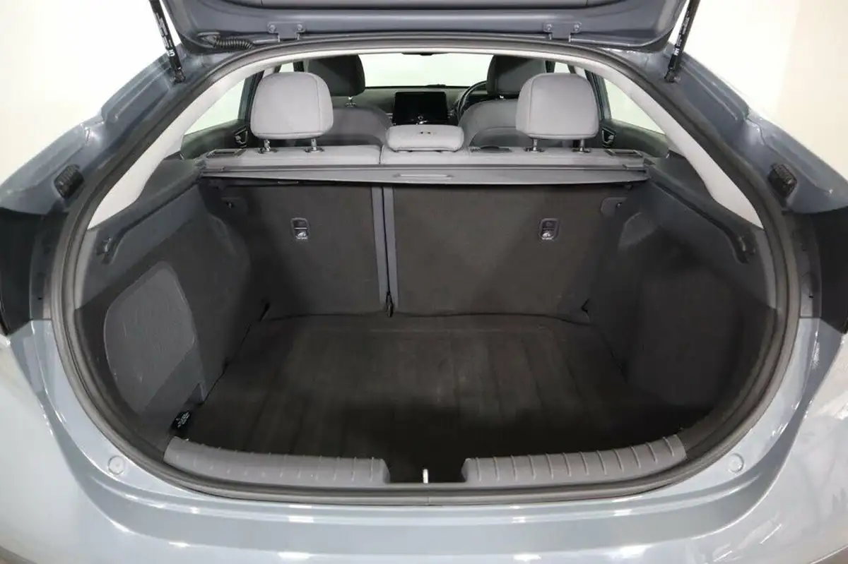 2021-hyundai-ioniq-16-gdi-premium-hybrid-big-45
