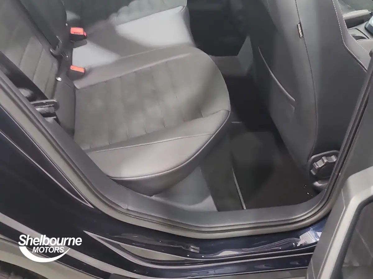 2022-seat-arona-10-tsi-xperience-lux-dsg-big-39