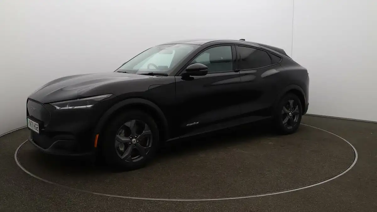 2022-ford-mustang-mach-e-e-standard-range-big-59