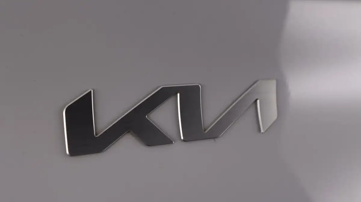 2023-kia-ceed-15-t-gdi-2-158bhp-non-adap-hatchback-big-19