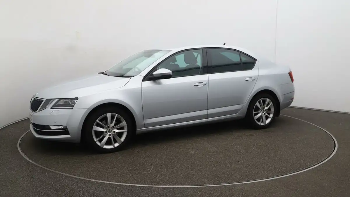 2019-skoda-octavia-20tdi-se-l-hatchback-big-59