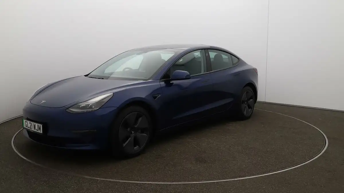 2021-tesla-model-3-e-long-range-4x4-big-3