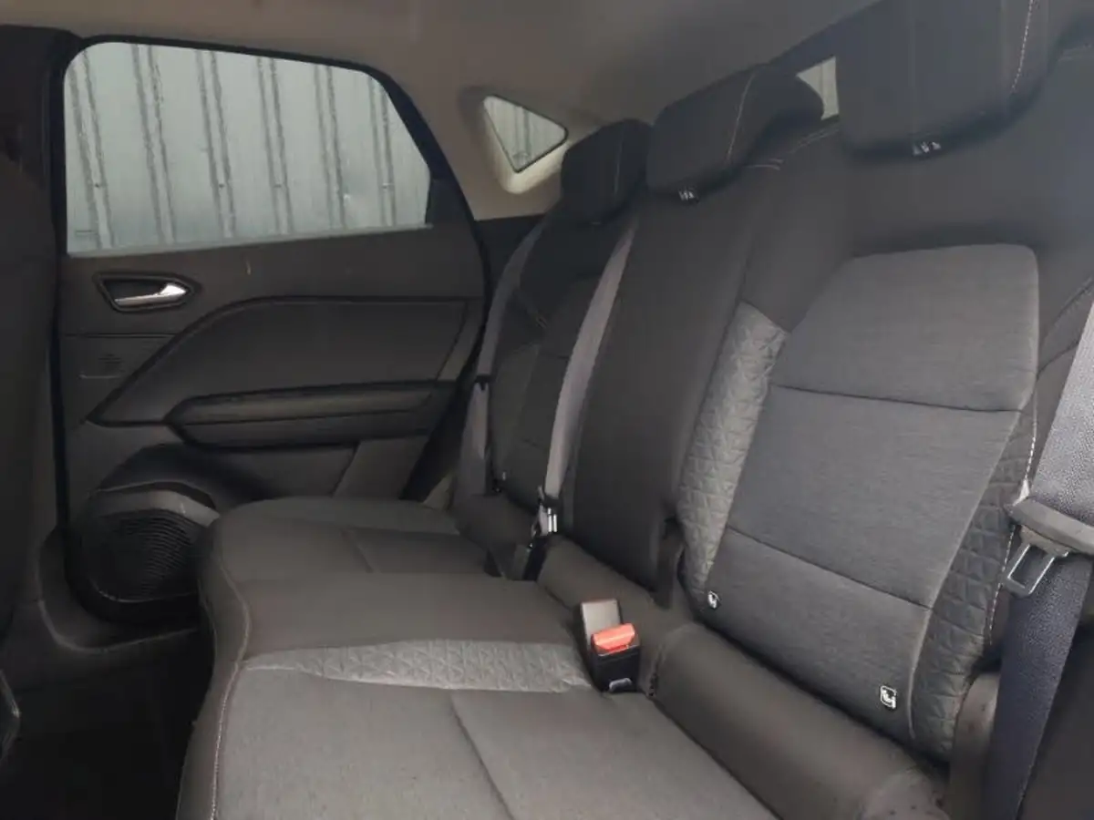 2021-renault-captur-13-tce-iconic-edition-big-5