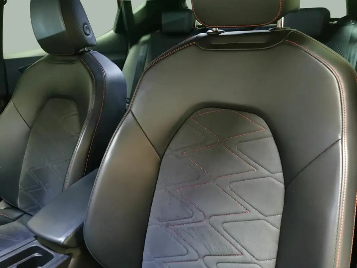 2022-seat-leon-15-tsi-evo-fr-sport-150ps-hatchback-big-11