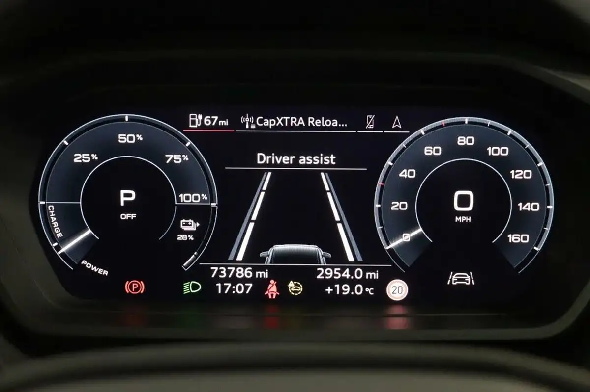 2022-audi-q4-e-tron-40e-edition-1-station-wagon-big-25