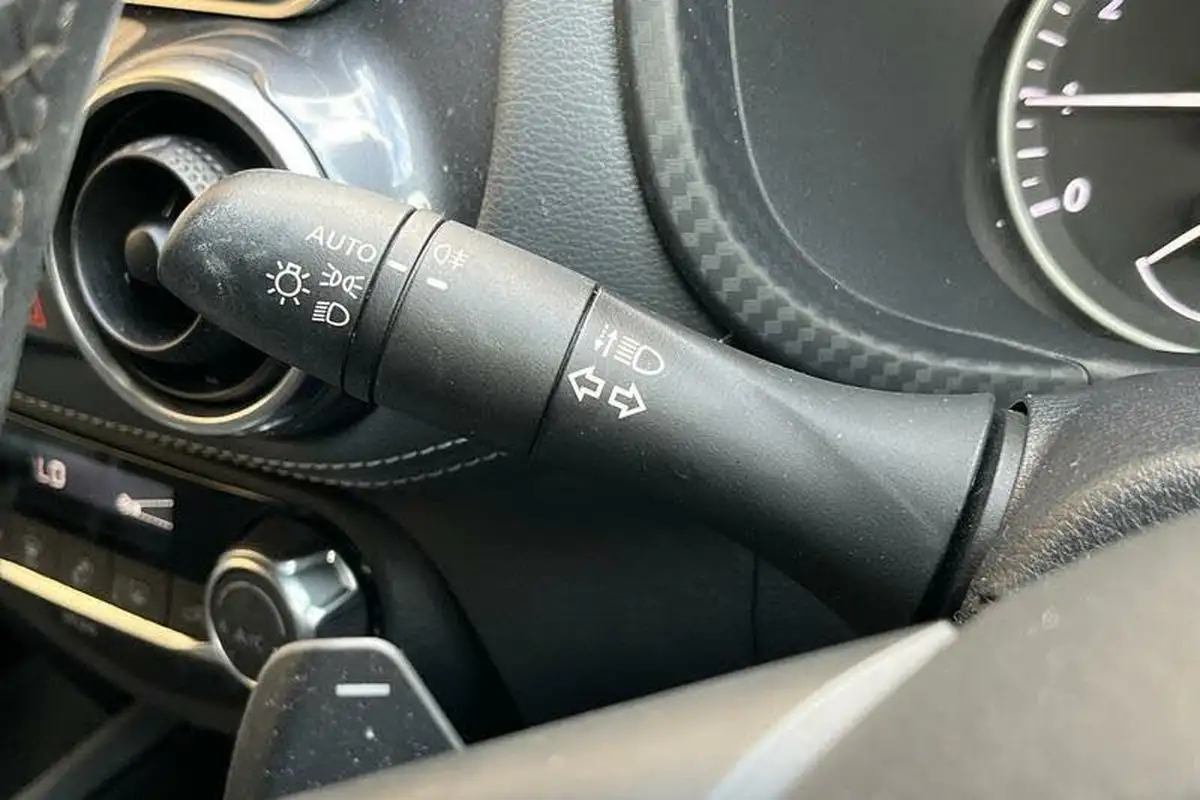 2021-nissan-juke-10-dig-t-n-connecta-dct-big-13