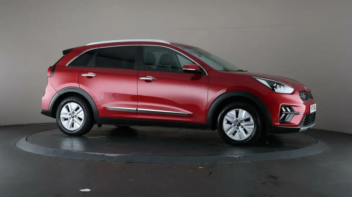 2021-kia-niro-16-gdi-phev-3-42in-cluster-big-58