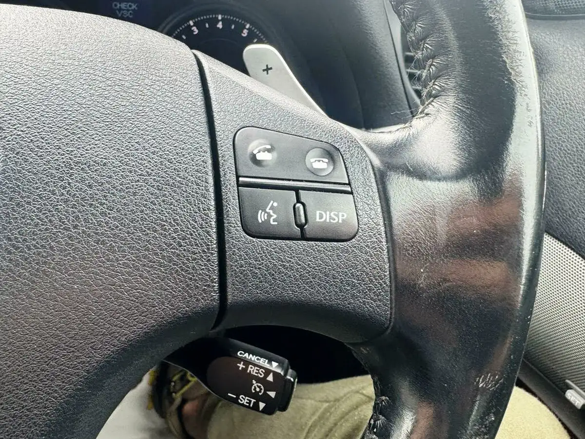 2006-lexus-is-250-25-se-l-auto-big-39