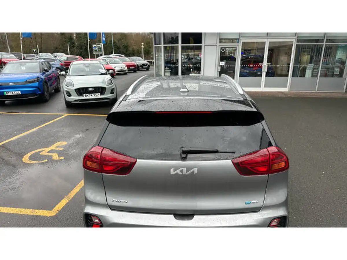 2022-kia-niro-16-gdi-2-139bhp-156kwh-big-24