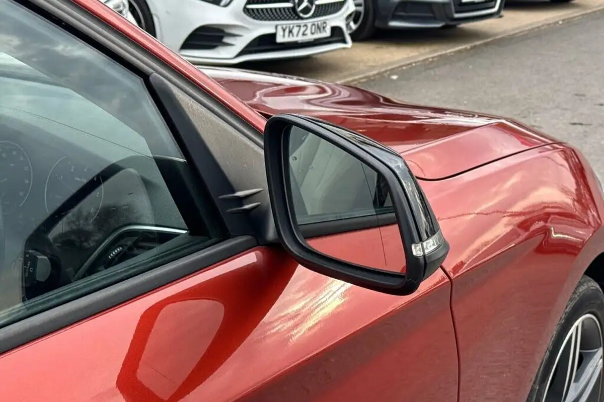 2017-bmw-1-series-15td-116d-sport-5d-big-22