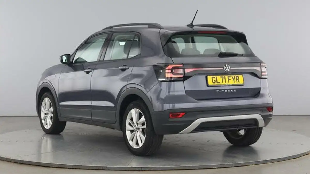 2022-volkswagen-t-cross-10-tsi-se-110ps-big-2