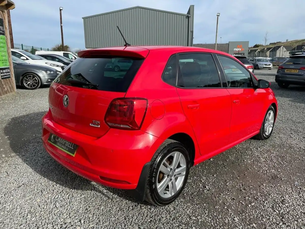 2016-volkswagen-polo-14tdi-match-5d-big-3