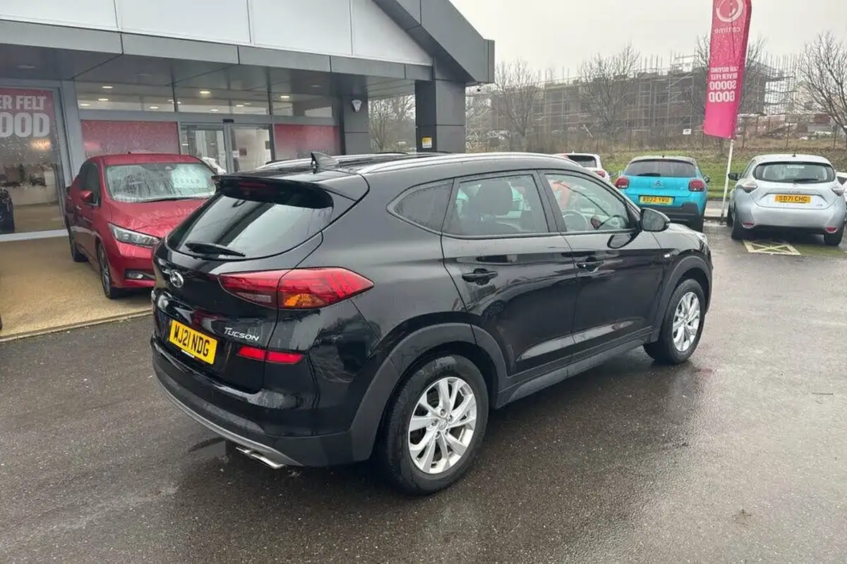 2021-hyundai-tucson-16crdi-se-nav-115ps-big-22