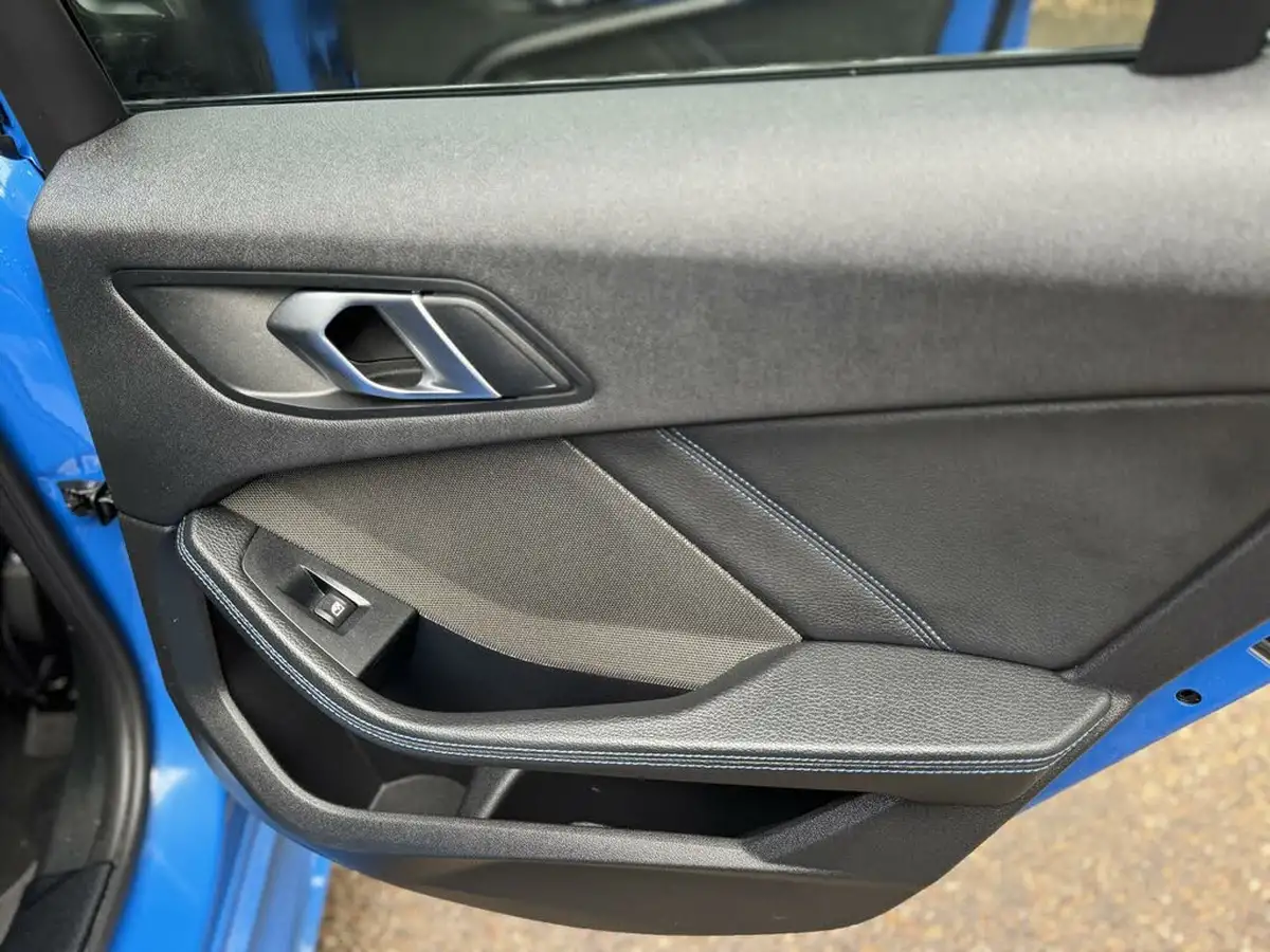 2024-bmw-1-series-15-118i-m-sport-lcp-dct-big-54