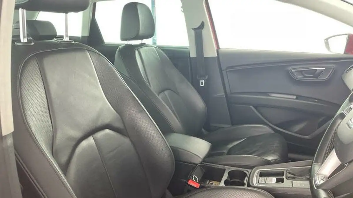 2020-seat-leon-20tdi-xcellence-lux-estate-dsg-big-18
