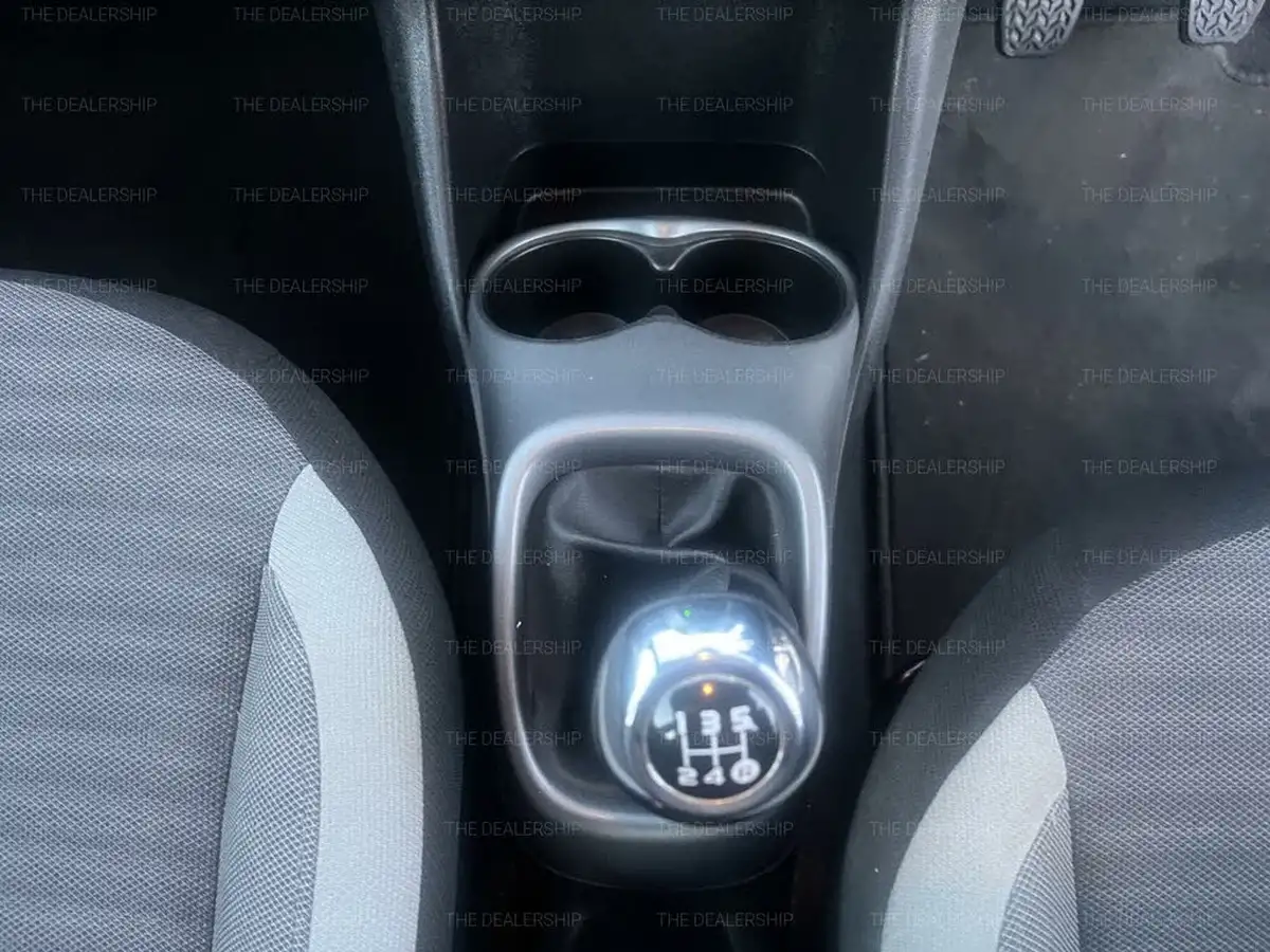 2019-toyota-aygo-10-vvt-i-x-play-big-18