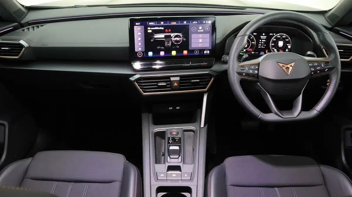 2021-cupra-formentor-14-e-hybrid-v1-big-12