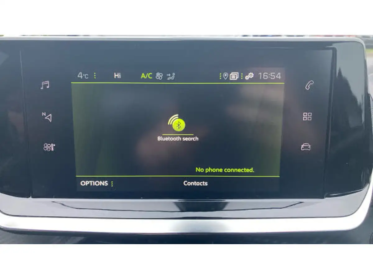 2023-peugeot-2008-suv-12-puretech-allure-premium-100bhp-big-31