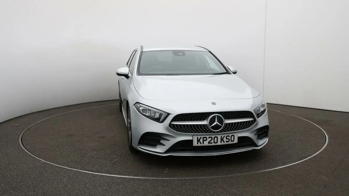 2020-mercedes-benz-a-class-20d-a200d-amg-line-hatchback-5d-big-33