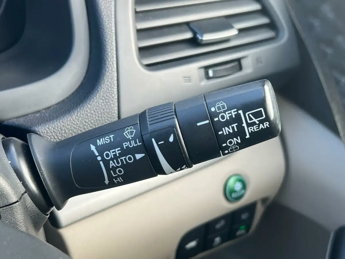 2013-honda-cr-v-20-ex-auto-big-19