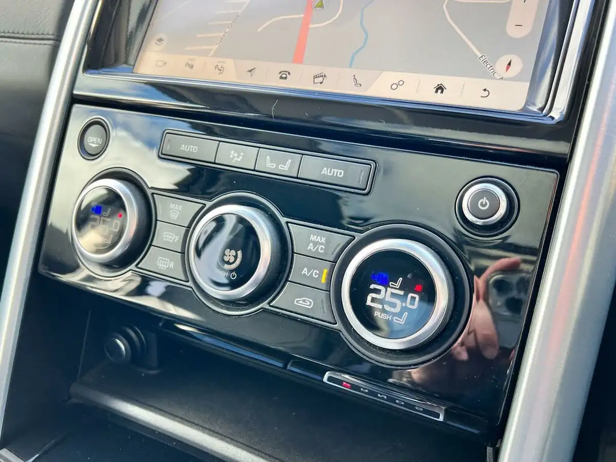 2020-land-rover-discovery-30-sd6-hse-luxury-big-23