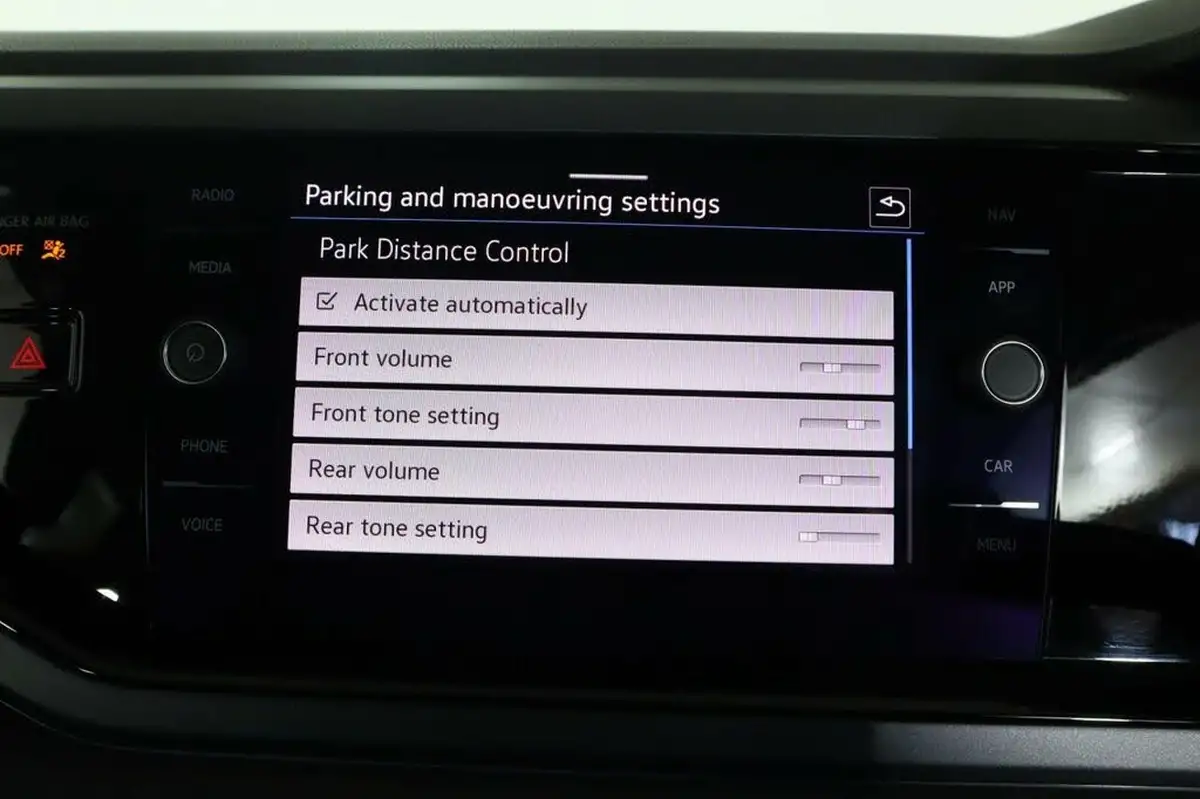 2022-volkswagen-polo-10-tsi-r-line-110ps-dsg-big-46