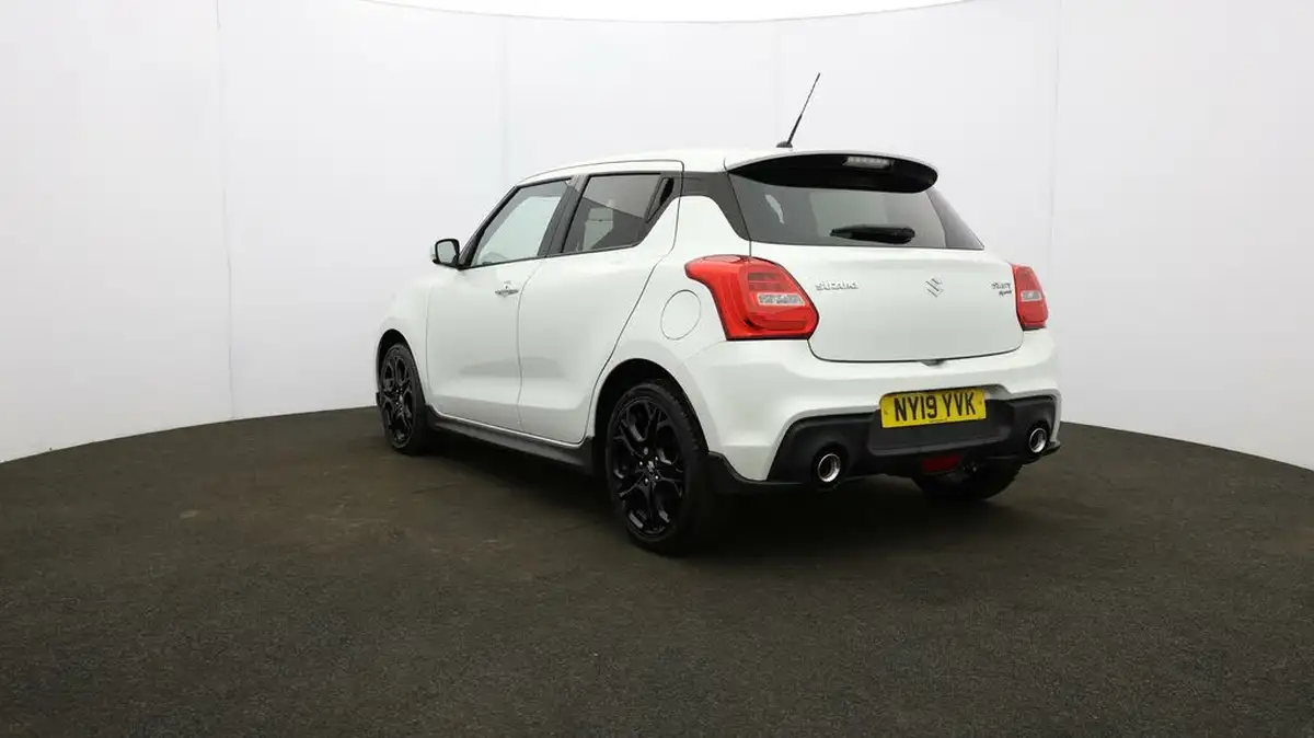 2019-suzuki-swift-14-boosterjet-sport-big-41